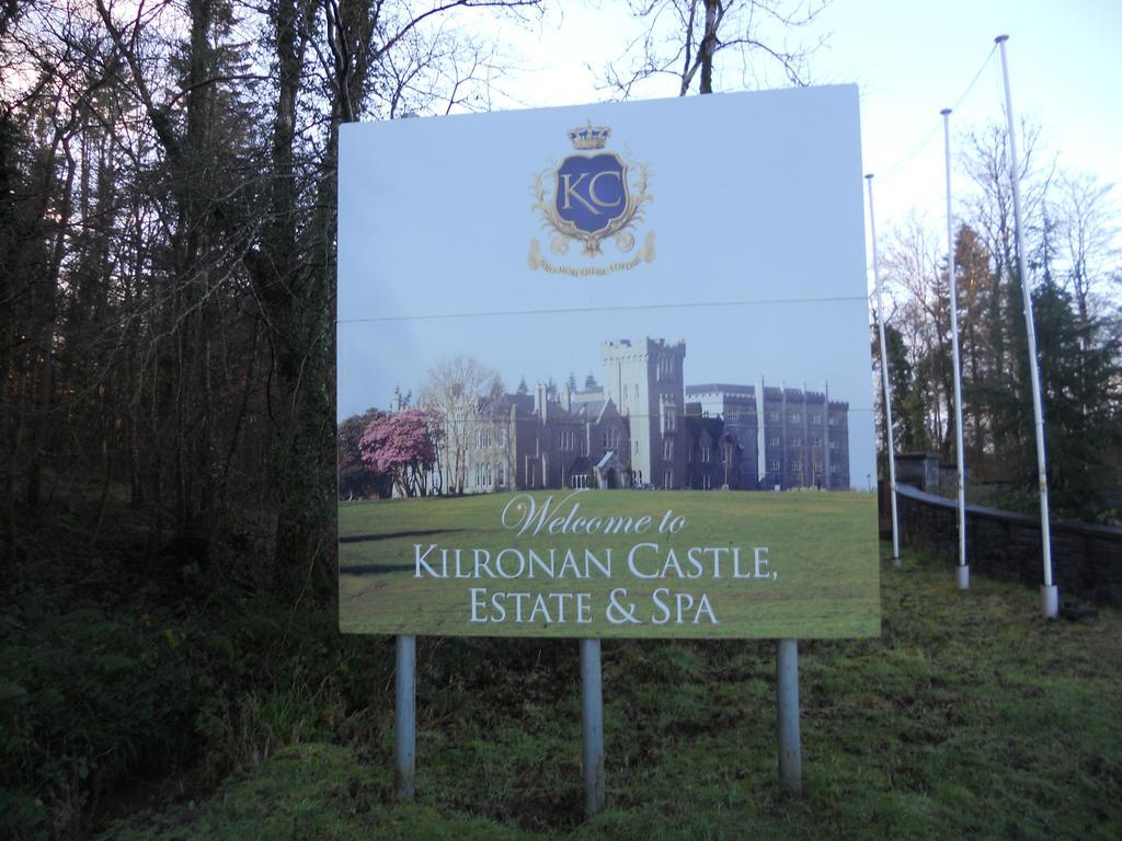 Leitrim Inn Carrick on Shannon Eksteriør billede