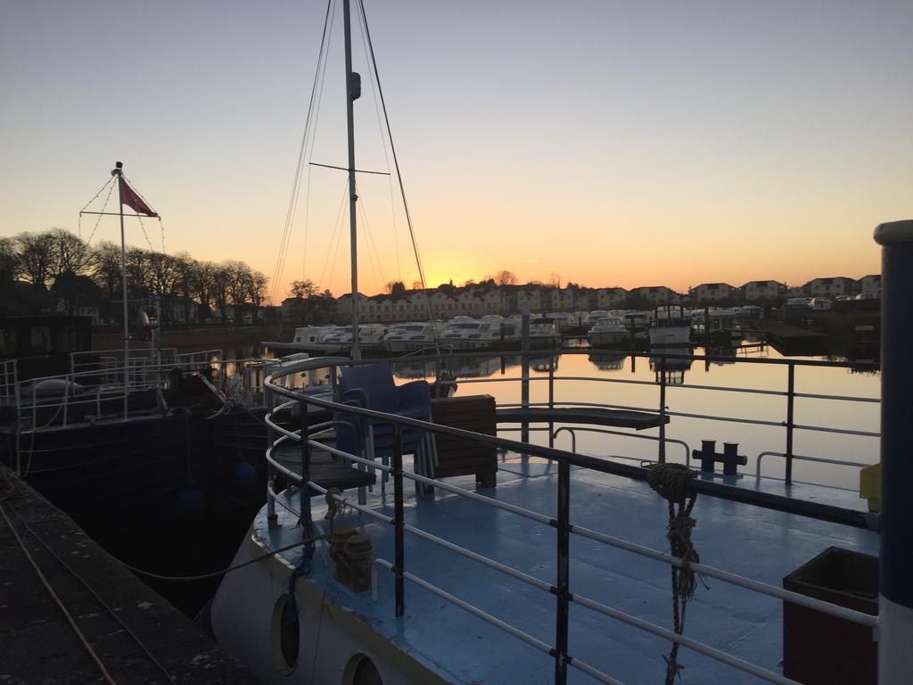 Leitrim Inn Carrick on Shannon Eksteriør billede