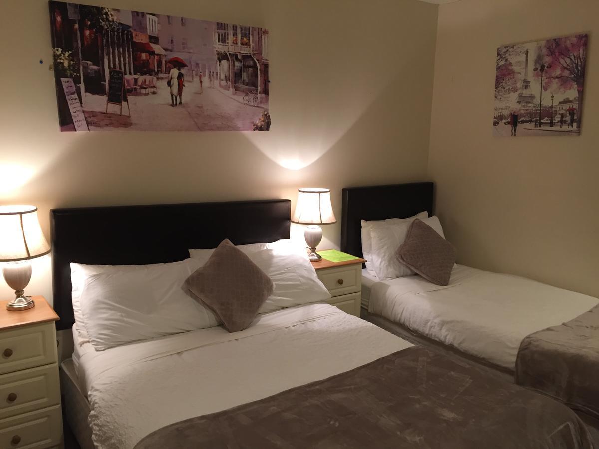 Leitrim Inn Carrick on Shannon Eksteriør billede
