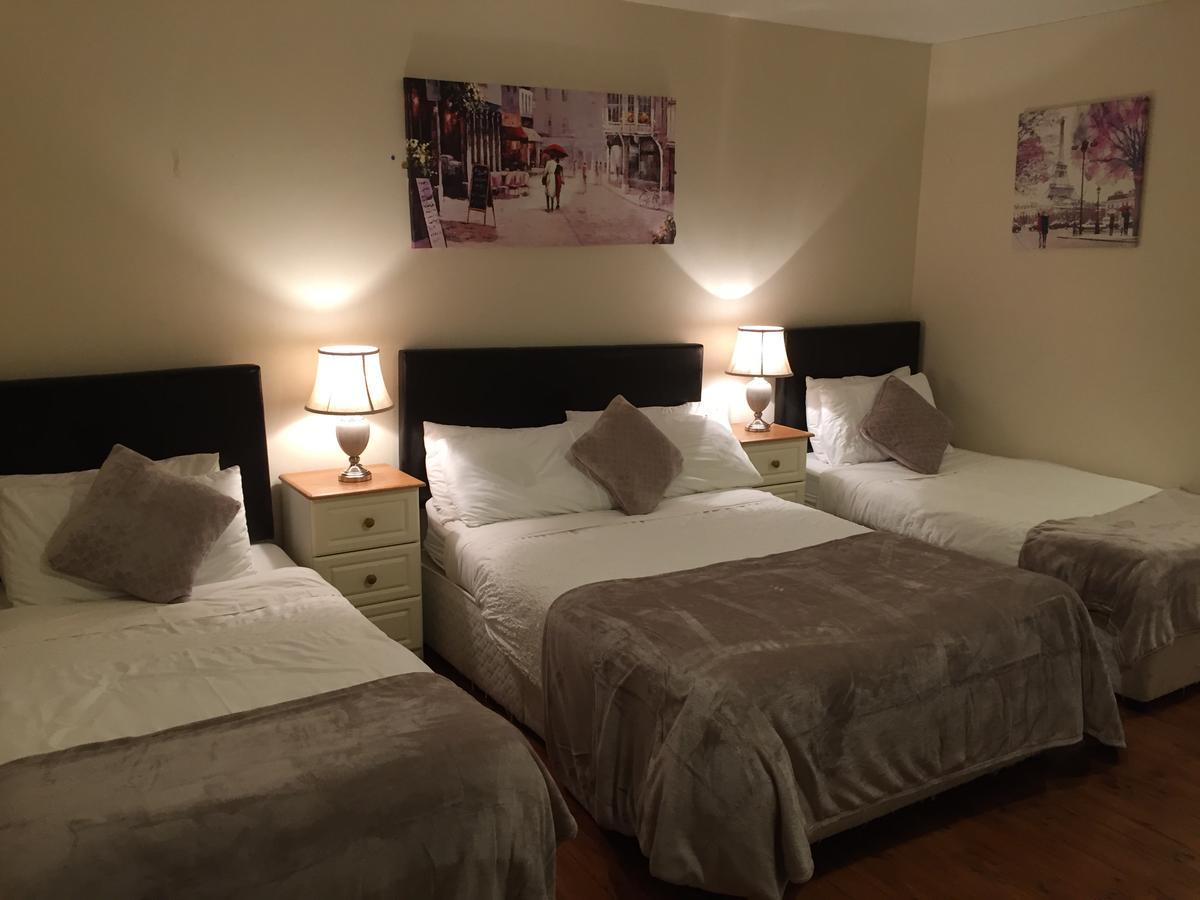 Leitrim Inn Carrick on Shannon Eksteriør billede